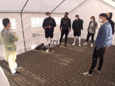 Marburgs Georg-Gassmann-Stadion ist Corona Testzentrum